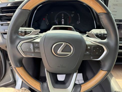 Used 2024 Lexus RX 350 FWD image 33