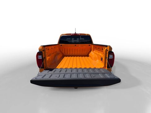 New 2026 GMC Canyon AT4 image 17