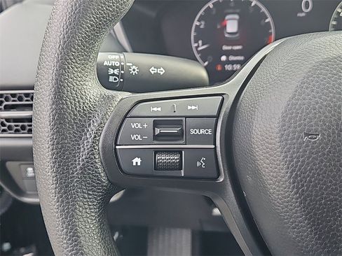 Certified 2023 Honda HR-V LX image 19