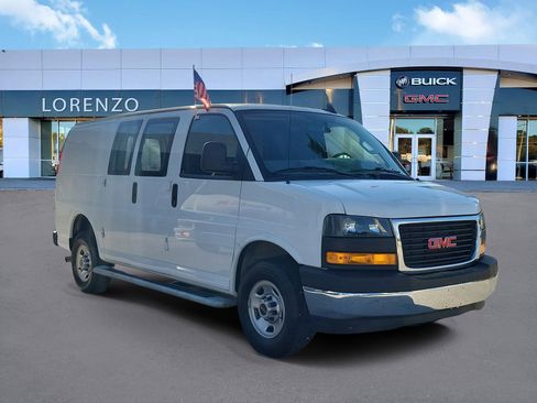 Used 2024 GMC Savana 2500 CARGO w/ Driver Convenience Package image 3