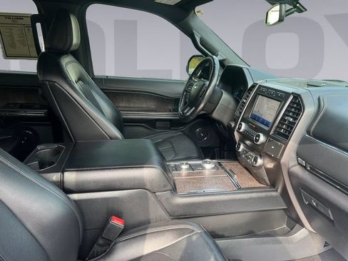 Used 2021 Ford Expedition Max Limited AWD/4WD image 17
