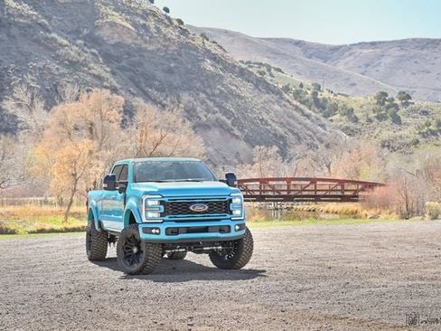 New 2026 Ford F250 Lariat w/ Black Appearance Package AWD/4WD image 42