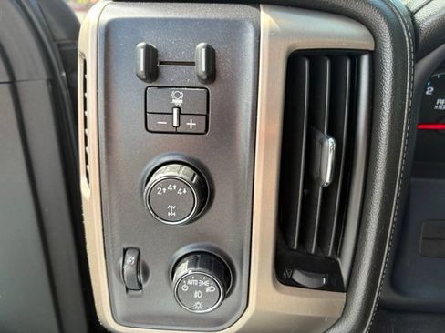 Used 2018 GMC Sierra 3500 Denali w/ Duramax Plus Package AWD/4WD image 23