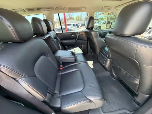 Used 2018 Nissan Armada SL w/ Moonroof Package AWD/4WD image 18