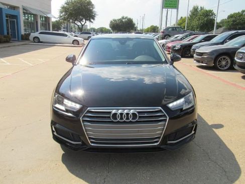 Used 2019 Audi A4 2.0T Premium w/ Convenience Package image 2