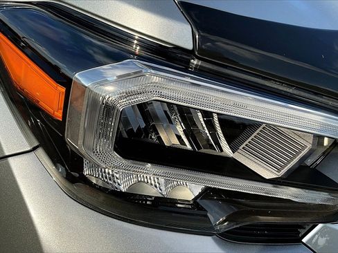 Used 2023 Toyota Tacoma TRD Sport image 29