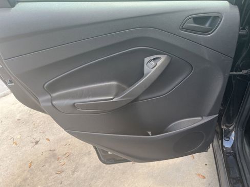 Used 2016 Ford Escape S FWD image 13