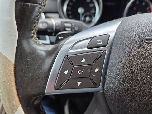 Used 2015 Mercedes-Benz ML 350 4MATIC image 14
