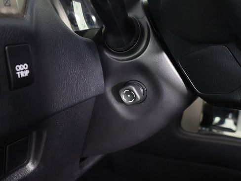 Used 2018 Lexus GX 460 image 45