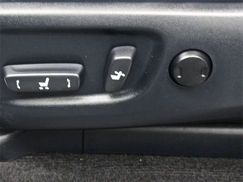 Certified 2016 Toyota 4Runner Limited image 20