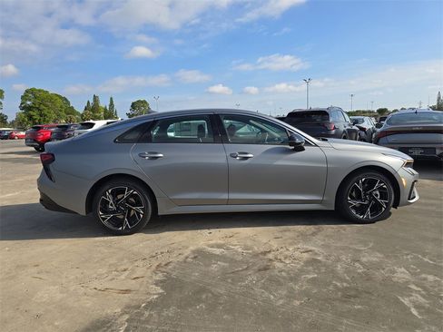 New 2026 Kia K5 GT-Line image 9