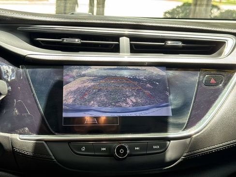 Used 2021 Buick Encore GX Select w/ Sport Touring Package FWD image 21