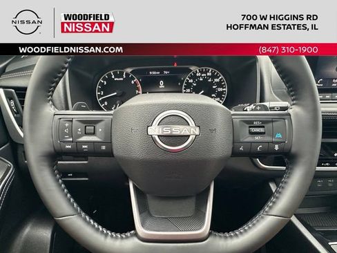 Certified 2025 Nissan Rogue SV w/ SV Premium Package AWD/4WD image 41