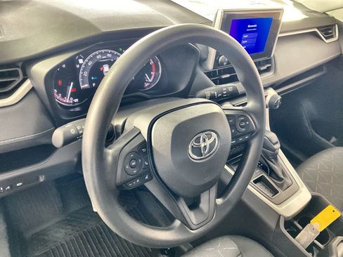 New 2025 Toyota RAV4 XLE image 12