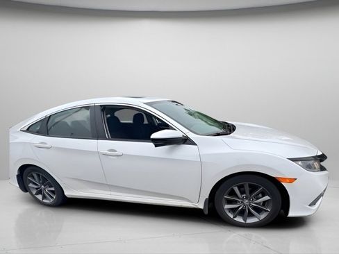 Used 2019 Honda Civic EX image 5