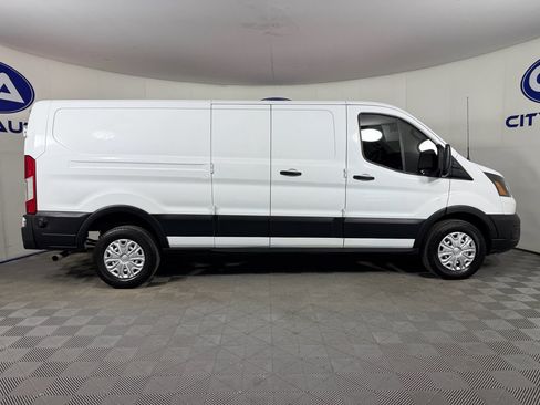 Used 2020 Ford Transit 250 Base image 2