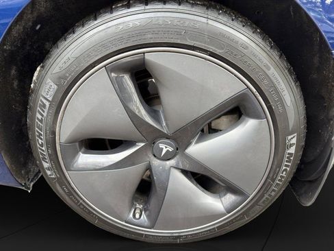 Used 2018 Tesla Model 3 Long Range image 22