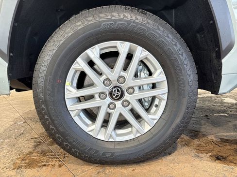 New 2026 Toyota Tundra SR5 image 10