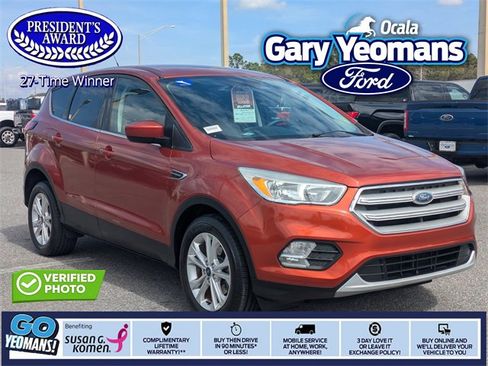 Certified 2019 Ford Escape SE image 1