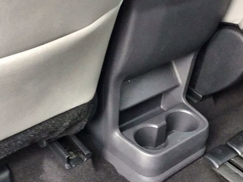 Used 2024 Toyota Sienna LE image 13