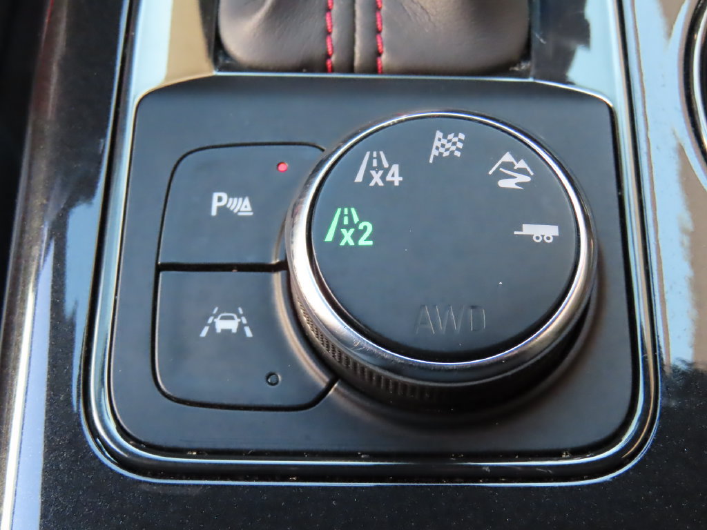 Used 2022 Chevrolet Blazer RS w/ Enhanced Convenience Package AWD/4WD image 11