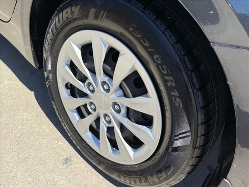 Used 2020 Kia Forte Sedan FWD image 20