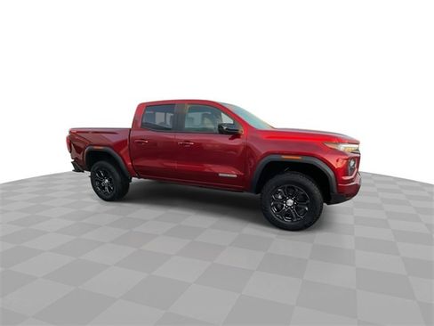 Used 2023 GMC Canyon Elevation w/ Convenience Package image 2