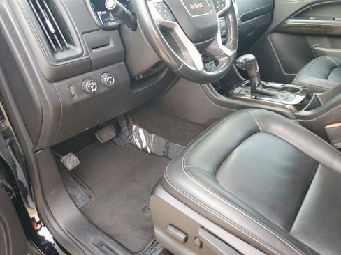 Used 2017 GMC Canyon SLT w/ Driver Alert Package image 25