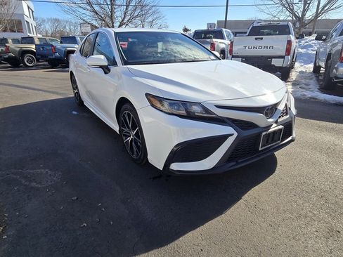 Certified 2023 Toyota Camry SE image 10