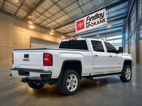 Used 2018 GMC Sierra 2500 SLT AWD/4WD image 4