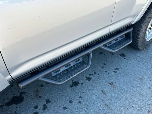 Used 2016 Toyota 4Runner SR5 RWD image 14