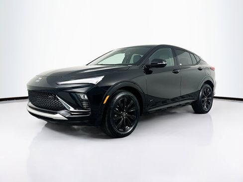 Used 2025 Buick Envista Sport Touring image 3