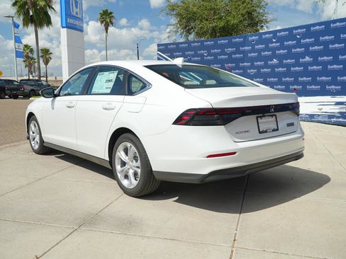New 2025 Honda Accord LX image 9