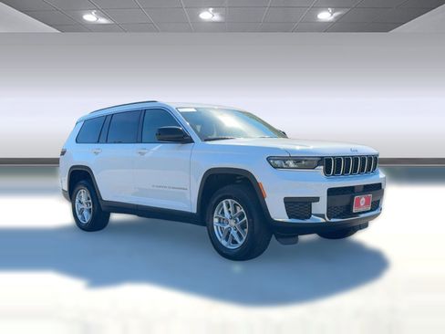 New 2025 Jeep Grand Cherokee L Laredo image 7