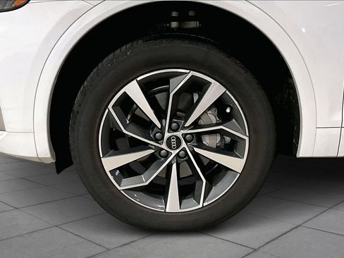Used 2022 Audi Q5 2.0T Premium Plus image 10