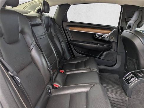 Used 2018 Volvo S90 T6 Inscription w/ Convenience Package AWD/4WD image 16