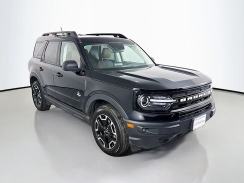 Used 2022 Ford Bronco Sport Outer Banks w/ Tech Package AWD/4WD image 7