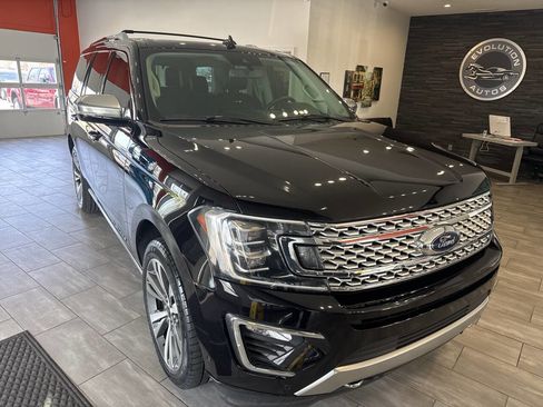 Used 2021 Ford Expedition Platinum image 2