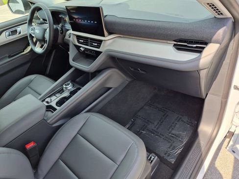 New 2026 Ford Explorer Active w/ Active Comfort Package AWD/4WD image 24