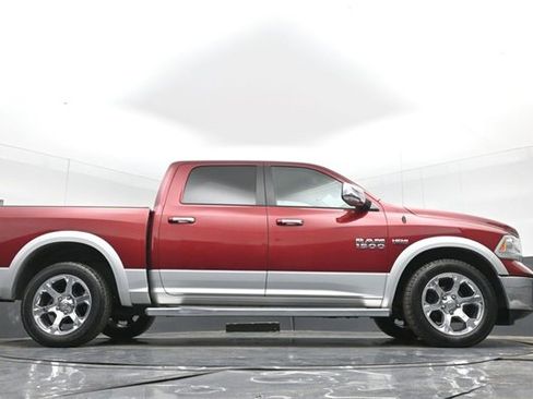 Used 2014 RAM 1500 Laramie image 40