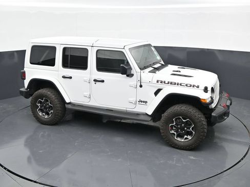 Used 2023 Jeep Wrangler Unlimited Rubicon w/ Cold Weather Group AWD/4WD image 36