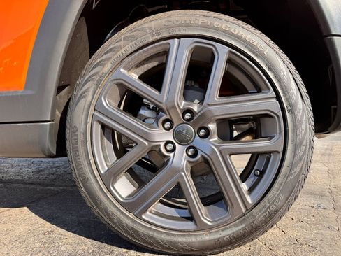 New 2026 Jeep Compass Limited image 30