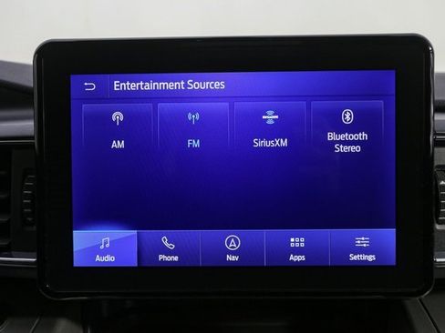 Used 2022 Ford Explorer XLT w/ Equipment Group 202A image 23