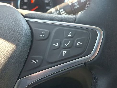 Used 2023 Chevrolet Equinox LT image 21