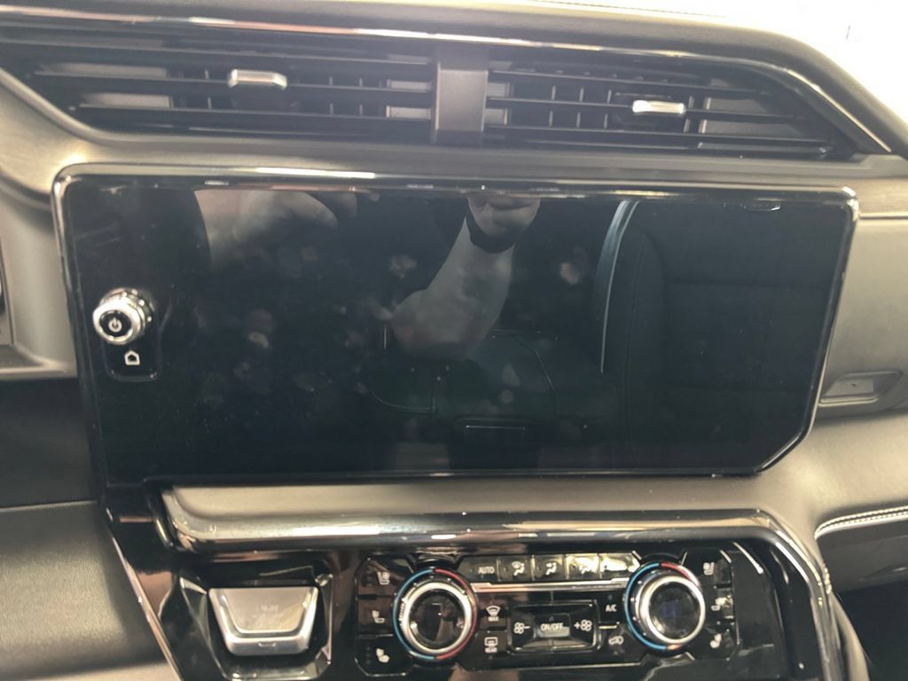 Used 2024 GMC Sierra 1500 AT4X AWD/4WD image 20