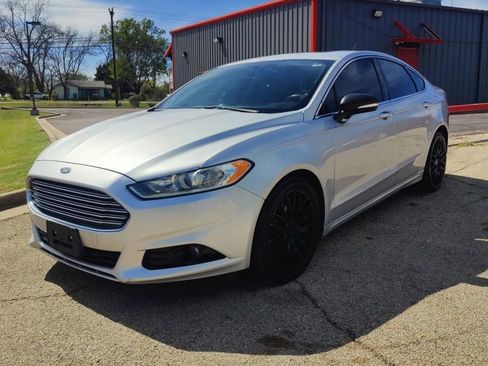 Used 2015 Ford Fusion Titanium image 1