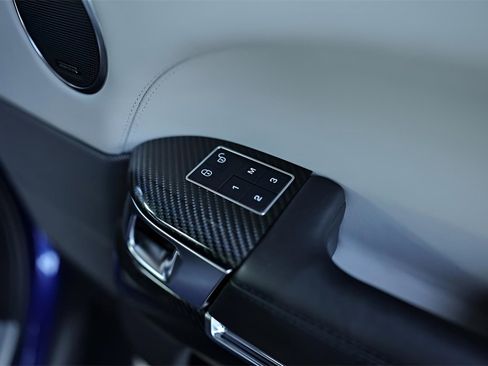 Used 2019 Land Rover Range Rover Sport SVR image 33