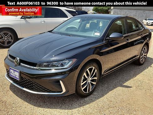 Used 2025 Volkswagen Jetta SE FWD image 1