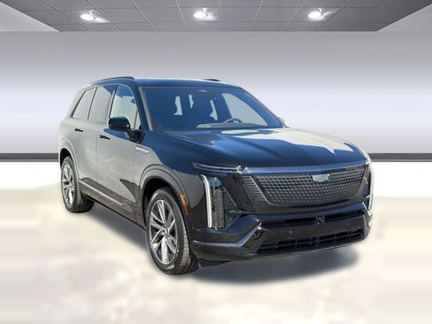 New 2026 Cadillac Vistiq Luxury AWD/4WD image 7