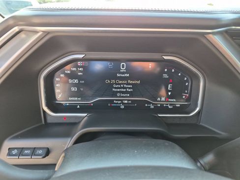 Used 2024 GMC Sierra 2500 Denali w/ Denali Reserve Package AWD/4WD image 26